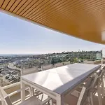 Apartment Modern 3-bedroom With Sea Views And Picture Worthy Sunsets Estepona